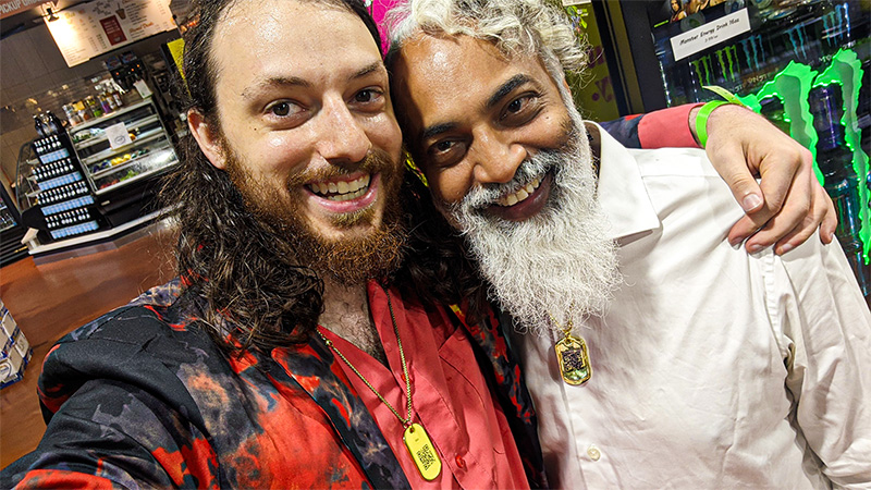 Bonus: Rito ran into renowned men's fashion designer Terry Singh outside of the event and they shared a jumptag moment together