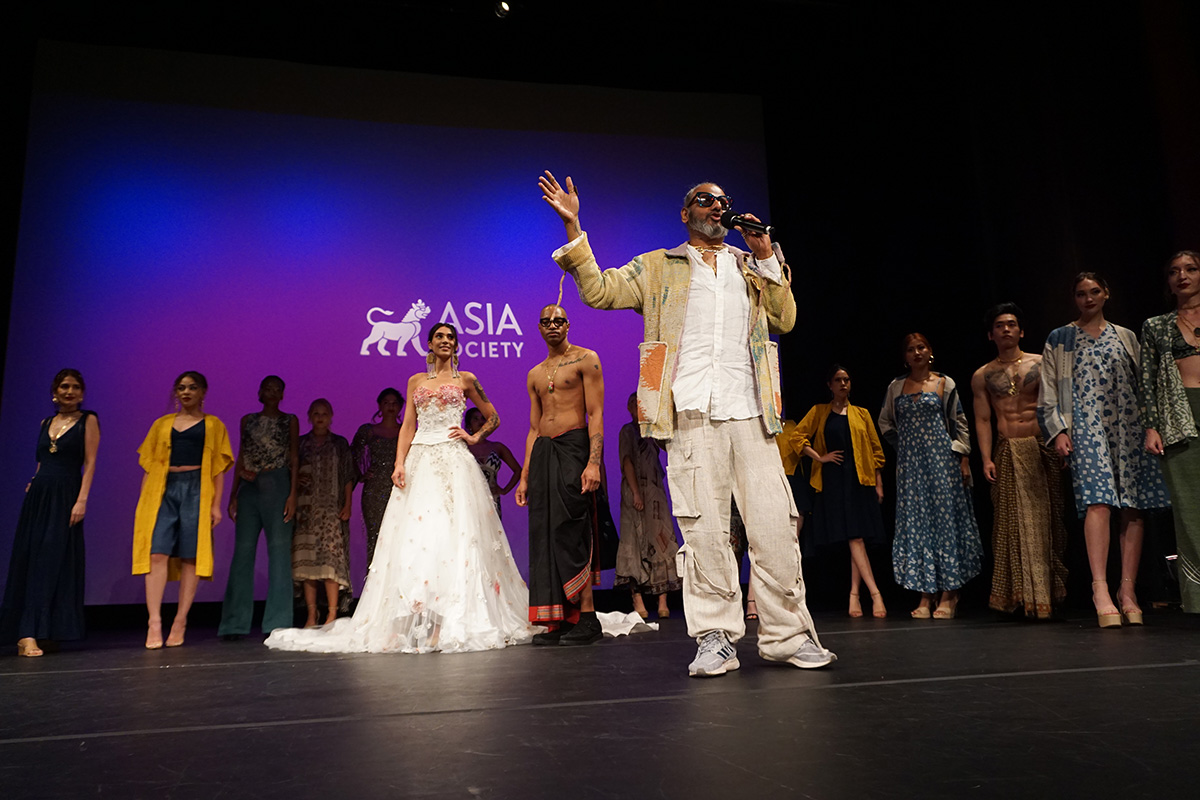 Live runway presentation